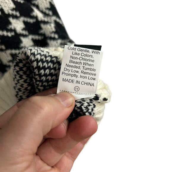 Plus Sz Black White Houndstooth Knit Sweater Vest 3XL Preppy Y2K Academia Retro - Picture 6 of 6